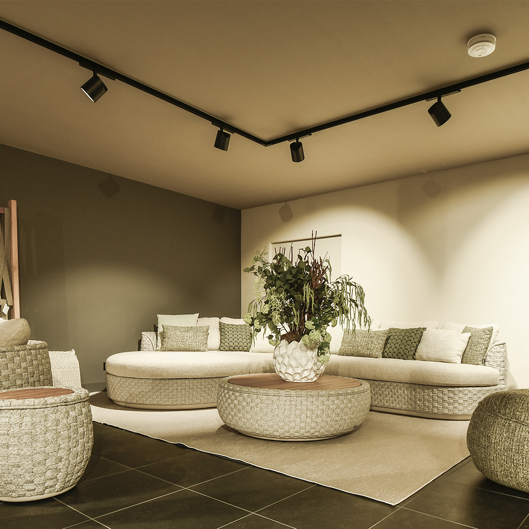 Showroom HG Tuinmeubelen   Nieuwe deel Tondo loungeset 13 09 2024   1080 x 1080